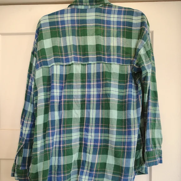 Old Navy Green and Blue Plaid Women's Shirt - Picture 3 of 3